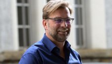 Клоп няма да поема Гладбах