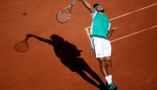 Цонга се изложи, отпадна още на старта на "Ролан Гарос"