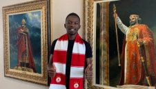 Нов удар за ЦСКА: Мазику е с коронавирус