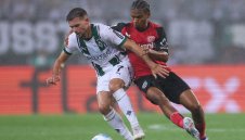 Байер Леверкузен поднови договора на нападател