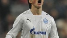 Реал се включва в борбата за Аршавин