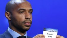 Кой ще купи Арсенал? Анри публично подкрепи Ек 