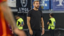 Падаш с 0:7 и уволняваш треньора си