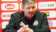 Любо Пенев: ЦСКА го чака тежък мач във Варна, ще има нови играчи на "Армията"