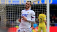 Реал маха "стъкления" Бейл