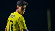 Левски с Асен Митков срещу Славия