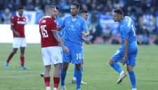 Мъри Стоилов го боли главата заради Ивелин Попов