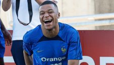 Адвокат разкри: Мбапе ще осъди ПСЖ!