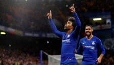 Вилиан иска да остане в Челси