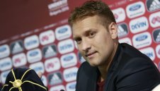 Стилиян Петров: Не ставам за президент на БФС. Ще подкрепя Бербатов