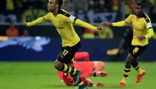 Обамеянг се хванал на бас, че ще мушне хеттрик