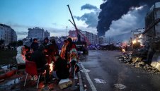 Мъка! Земетресението в Турция затрупа цели отбори, жертвите са над 4400!