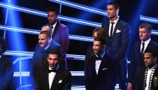 Грандиозен бартер: Роналдо и Неймар сменят местата си?