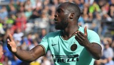 Интер с голяма издънка у дома, пропусна да оглави класирането