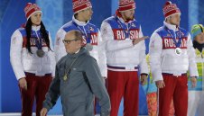 Принц Албер поздрави бобслеистите от Ямайка