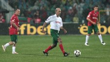 Лечков тръгна срещу министри: Долу лапичките от футбола!