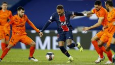 Край на сагата: Неймар отсвири Барса, преподписва с ПСЖ до 2026