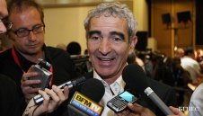 Доменек поема Тунис след Световното