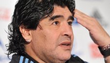 Диего, разбра ли вече кой е Томас Мюлер? + ВИДЕО