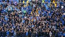 Примирие сред феновете на Левски: "Сини" фракции дали обещание на Мъри