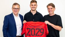 Байерн преподписа с хърватин до 2029 година