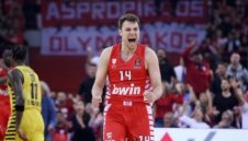 Втори българин в НБА: Везенков каза „да“ на Сакраменто