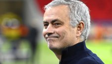 Акциите на Рома скочиха след новината за Моуриньо