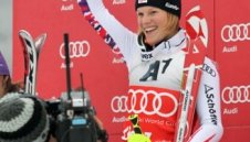 Марлис Шилд продължава да твори история