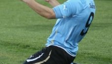 Луис Суарес прати Уругвай на 1/4-финал