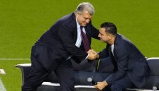 Удар по Шави: Лапорта реди състава на Барса