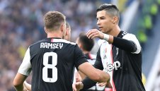 Кристиано Роналдо е сред най-добрите в историята на спорта. А къде е Меси?