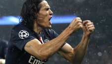 Манчестър Юнайтед готви летен удар с Единсон Кавани