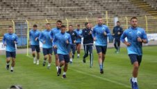 Потичат ли милиони към Левски? Букмейкър обяви дали взима "сините"
