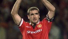 Модерно или Ретро: Алексис Санчес срещу Ерик Кантона