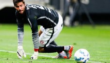 Рома преговаря с бразилски национал