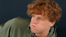 Жесток удар! Яник Синер пропуска "Ролан Гарос"