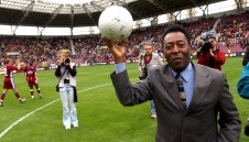 Вижте каква е била голямата страст на Пеле