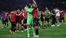 Милиардер глези грузинските национали с милиони