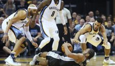 Мемфис надви Сан Антонио в плейофите след 6 години