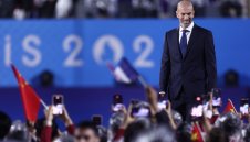 Вот за слава във Франция: Зизу е пред Платини и Анри