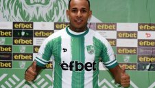 Агентът на Себастиан Вия искал акциите на Етър