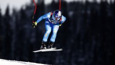 Парис мина всички в Квитфиел