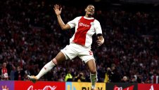 Дортмунд и Аякс се договориха за Алер