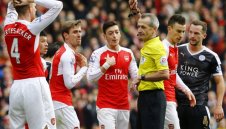 Защитник на Арсенал сменя Жорди Алба от Барса