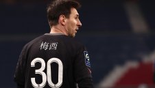 Защо крие? Коронавирус разтърсил Меси сериозно