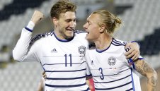 Челси готви интересен трансфер, ще взима Симон Кяер