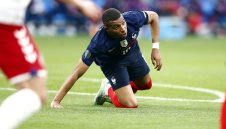 Макрон обясни защо спъна Реал за Мбапе