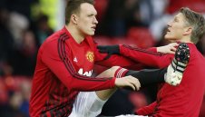 Ван Гаал остана и без Джоунс