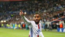 Арсенал не се отказва от Лаказет, вади нова оферта за него