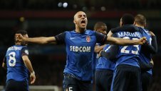 Барса набеляза защитник на Монако 